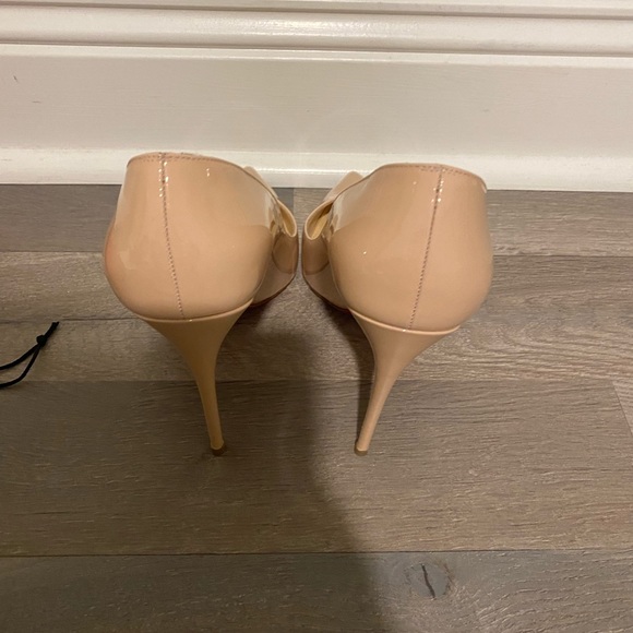 Christian Louboutin So Kate Baby Pink Patent Leather - Picture 3 of 8